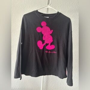 Disney Parks Disneyland Reversible Sequin Mickey Mouse Black Sweatshirt.